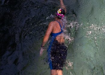 Disciplina y determinación: Paty Guerra cruza el Estrecho de Gibraltar y hace historia