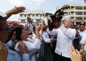 Adán Augusto señala continuidad de cambio en Tabasco