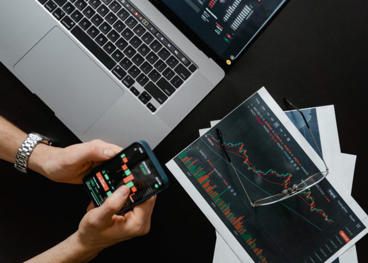 Moody´s califica a Bursamétrica con grado B-