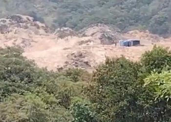 Rescatan a 3 tras derrumbe en relleno sanitario de Naucalpan