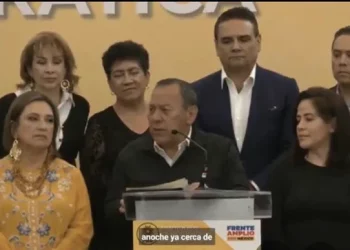 PRD declina en favor de Xóchitl Gálvez