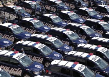 Mechaca entrega contrato de arrendamiento