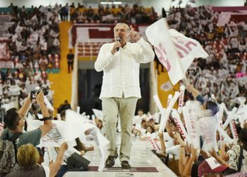 Llama Adán Augusto a la unidad morenista en Jalisco