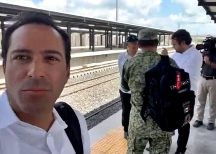 Con su hijo, AMLO supervisa avances del Tren Maya; ahora va a Chichen Itzá