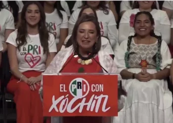 Bases priistas arropan a Xóchitl Gálvez al grito de: “¡Presidenta, Presidenta!”