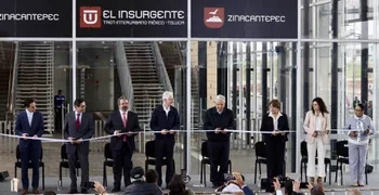 Inauguran tren Interurbano México-Toluca, “El Insurgente”