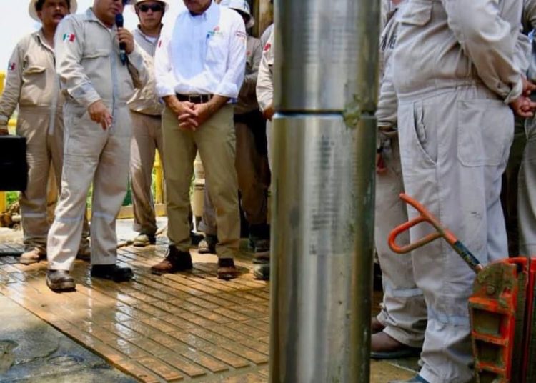 Administración actual de PEMEX construye 124% más ductos