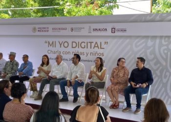 Clara Luz Flores impulsa programa de ciberguía en Culiacán Sinaloa para proteger a menores