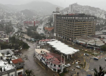 Deja huracán Otis 27 muertos y 4 desaparecidos en Guerrero