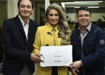 PRD, PRI y PAN alcanzan acuerdo para pelear juntos por la jefatura de gobierno de la CDMX