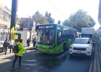 Choque de camión RTP en Magdalena Contreras deja al menos 10 lesionados