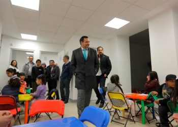 Cruz Pérez se registra por Morena para buscar reelección en Ciudad Juárez