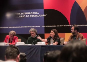 Clara Brugada ignora a AMLO y asiste a la FIL a hablar sobre Utopías