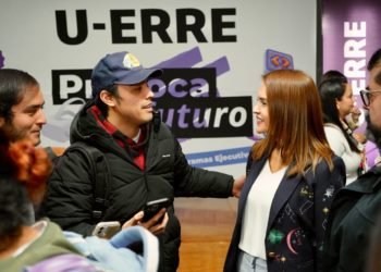 Clara Luz Flores Carrales busca la Senaduría para mejorar las condiciones de Nuevo León