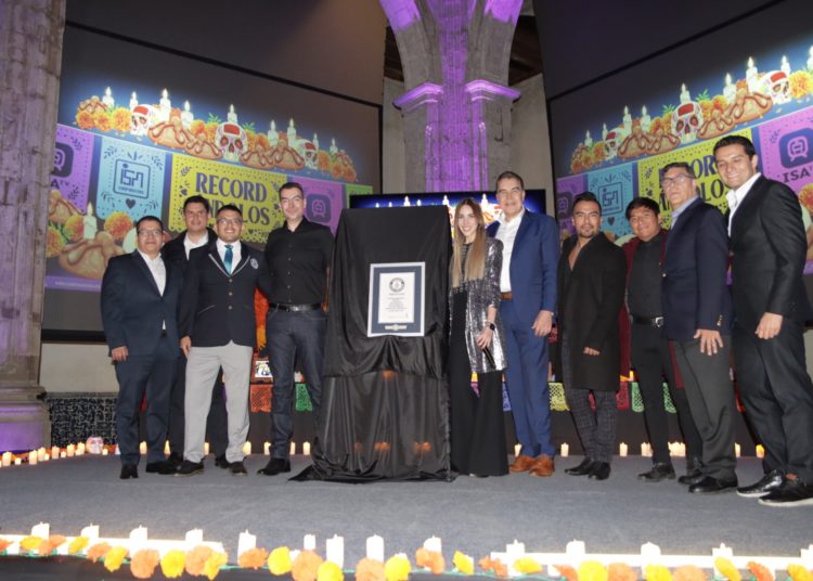 México supera a China y rompe Récord Guinness con la ofrenda virtual más grande del mundo