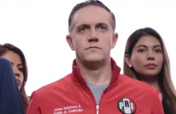 Pausa Rubalcava renuncia al PRI