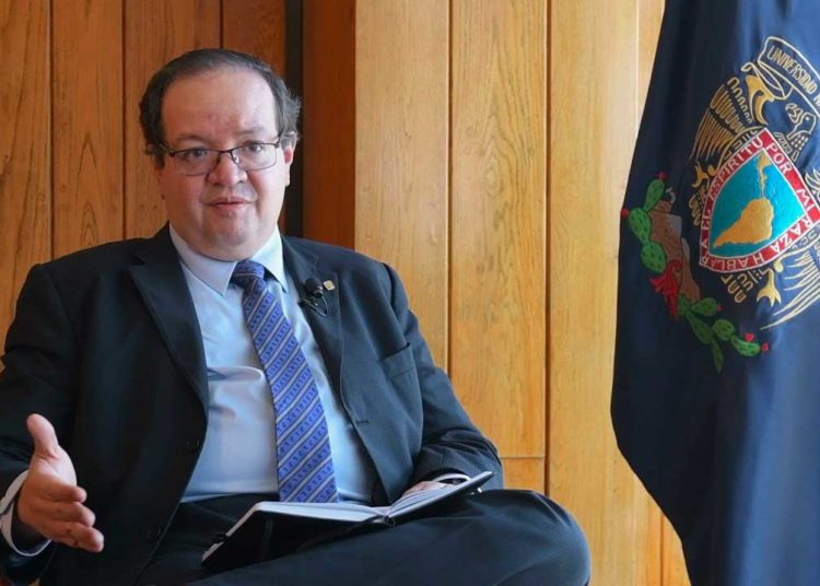 Eligen a Leonardo Lomelí Vanegas como nuevo rector de la UNAM