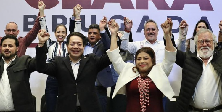 Clara Brugada presenta a su comité de precampaña