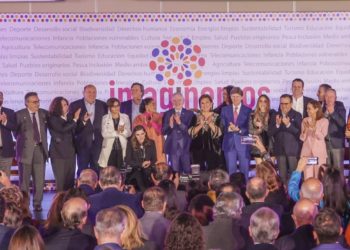 Presenta Xóchitl Gálvez al equipo que formará su Plan de Gobierno