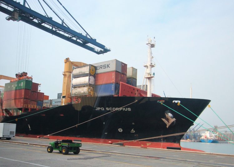 Inversión sostenible de Hutchison Ports en grúas 100% eléctricas en Veracruz