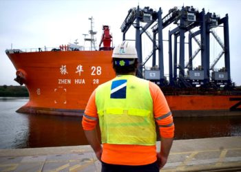 Hutchison Ports impulsa la sostenibilidad con inversión en grúas eléctricas para Lázaro Cárdenas