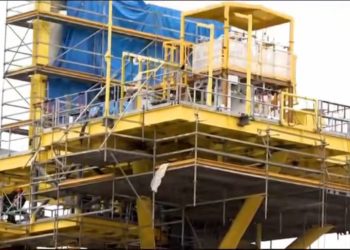 PEMEX impulsa producción petrolera con innovadoras plataformas marinas en Veracruz