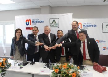 Firman alianza global, en favor de la educación