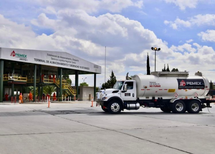 PEMEX celebra aumento de 91 mil barriles diarios al finalizar el 2023