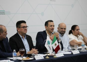 Se registraría Bonilla como aspirante a Alcalde de Chihuahua por el FAM