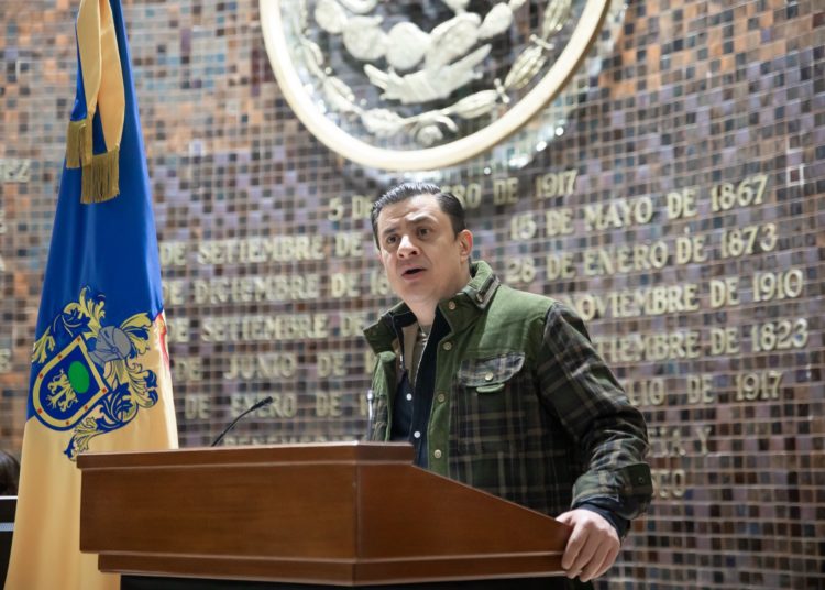 Apremian a Morena en Guadalajara a decidir por “Chema”