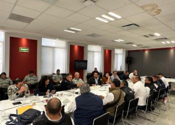 Gobierno de México y autotransportistas acuerdan continuar mesas de trabajo para garantizar seguridad en carreteras