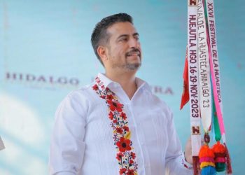 Presunta víctima de acoso denuncia amenazas mientras alcalde de Huejutla busca diputación federal