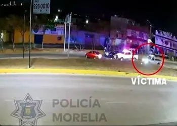 Alcalde de Morelia presenta video que vincula a Guardia Civil en homicidio de joven