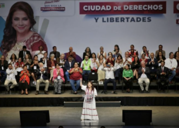 Clara Brugada propone ampliar Cablebús, Metrobús y Metro, aumentar videovigilancia y apoyos sociales