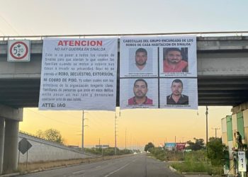 Aparecen narcomantas en Culiacán tras plagio masivo