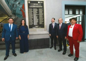 Conmemora Congreso mexiquense 200 años de Edomex