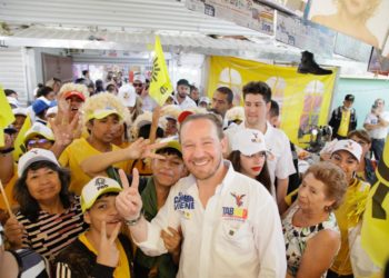 Ofrece Taboada mejorar los mercados de la CDMX