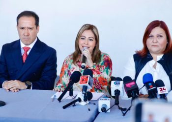 Lucy Meza solicita a diputados impedir licencia de Cuauhtémoc Blanco y acceso de Mónica Boggio