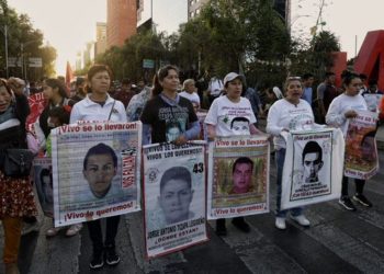 Exigen normalistas castigo por compañero