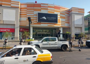 Registran balacera en Costera de Acapulco, previo a llegada de AMLO a la Convención Bancaria