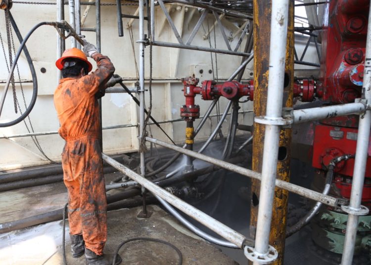 Quesqui y Tupilco lideran la producción petrolera en el sur de México