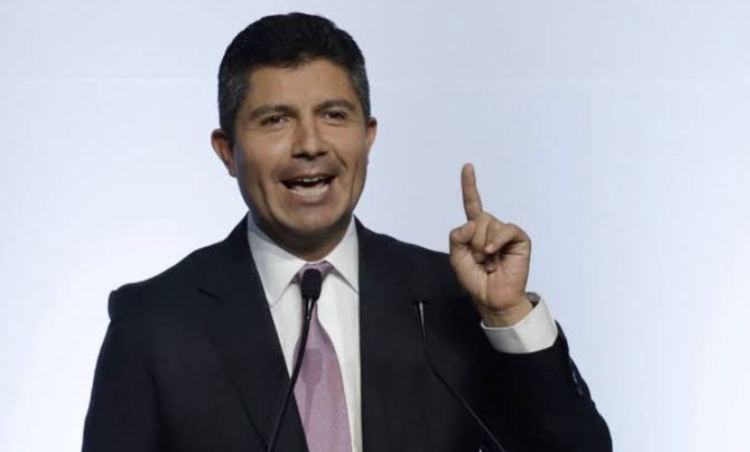 Candidato a la alcaldía de Puebla, Eduardo Rivera acusa ataque a su casa; “hubo un móvil político”, señala