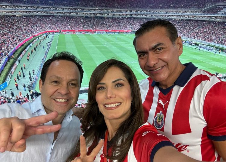 Le depositan más de 4 MDP en trasferencias y efectivo a senadora Verónica Delgadillo