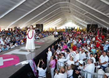 Con el compromiso de recuperar la grandeza de Veracruz, Xóchitl Gálvez y Pepe Yunes cierran campaña
