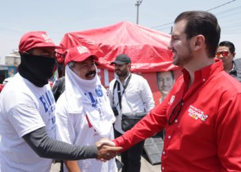 Elías Rescala llama a trabajar en equipo por Naucalpan