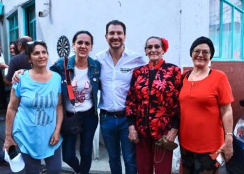 Elías Rescala reconoce la gran labor que realizan las mamás naucalpenses