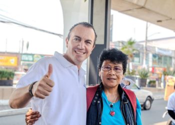 Carlos Orvañanos se compromete a apoyar a las familias de cuajimalpenses residentes en el extranjero