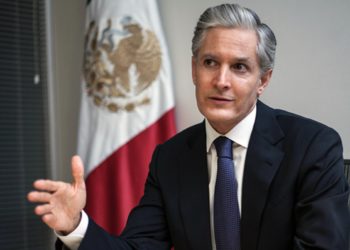 Del Mazo critica a ‘Alito’ Moreno y acusa al PRI de perder su rumbo