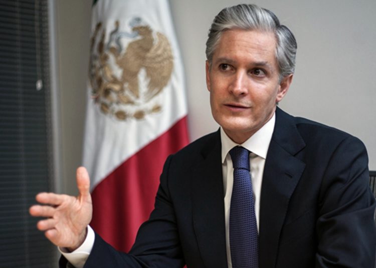 Del Mazo critica a ‘Alito’ Moreno y acusa al PRI de perder su rumbo