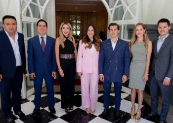 Se reúnen en CDMX empresarios y jóvenes electos del CONAJOMX